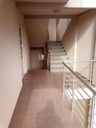 Гостевой дом Guest House Ramovic Бар Двухместный номер с 2 отдельными кроватями-3